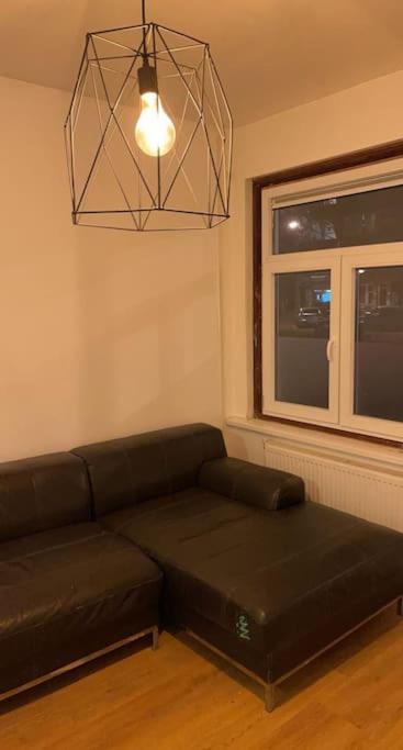 Lovely 1 Private Bedroom With Garden View Róterdam Exterior foto